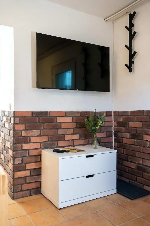 Spacious Apartment In Urban Location Hamburg Germany